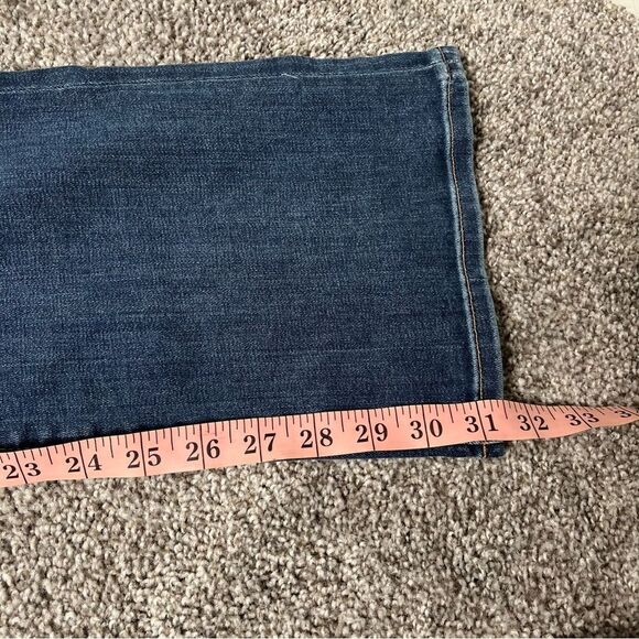 Lucky Brand Sweet Boot Jean In Arrow Indigo - Picture 14 of 14